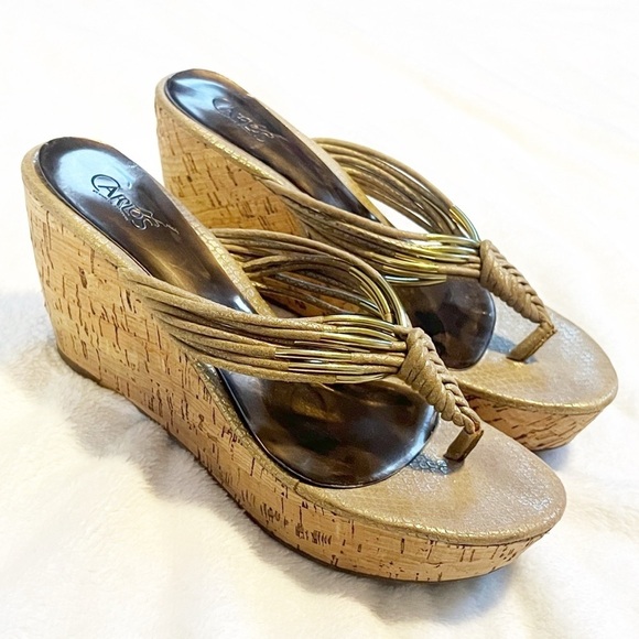 Carlos Santana Tasha Cork Wedge Platform Thong Leather Sandals Tan Gold Sz 10 - Picture 2 of 8